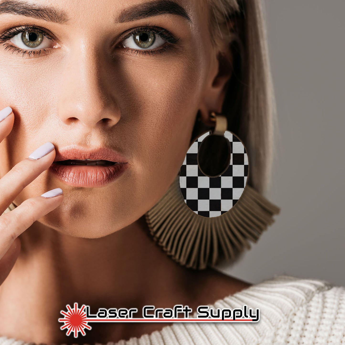 Creative Cast Acrylics - The Perfect Black and White Checker
