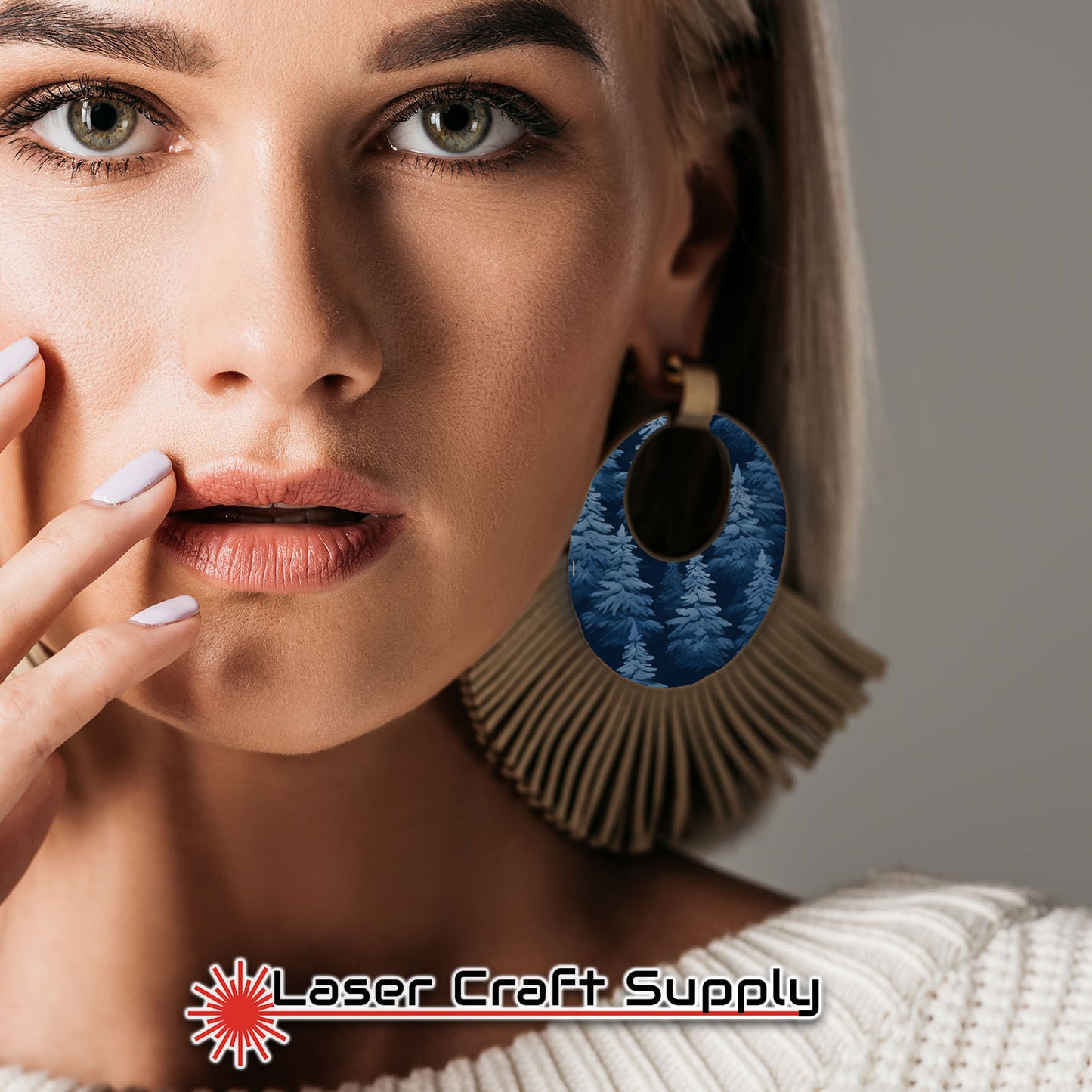 Creative Cast Acrylics - Christmas Trees in Snow