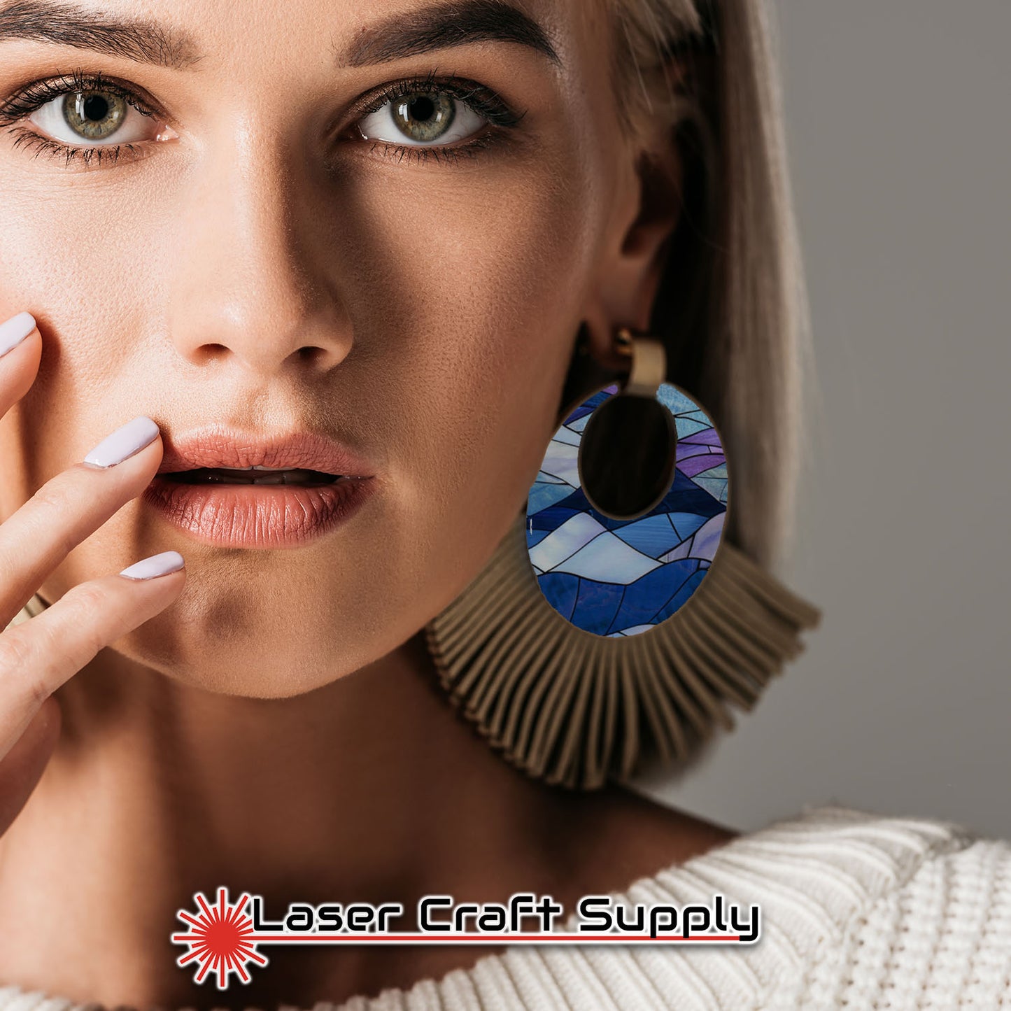 Creative Cast Acrylics - Blue Mountains- Stained Glass