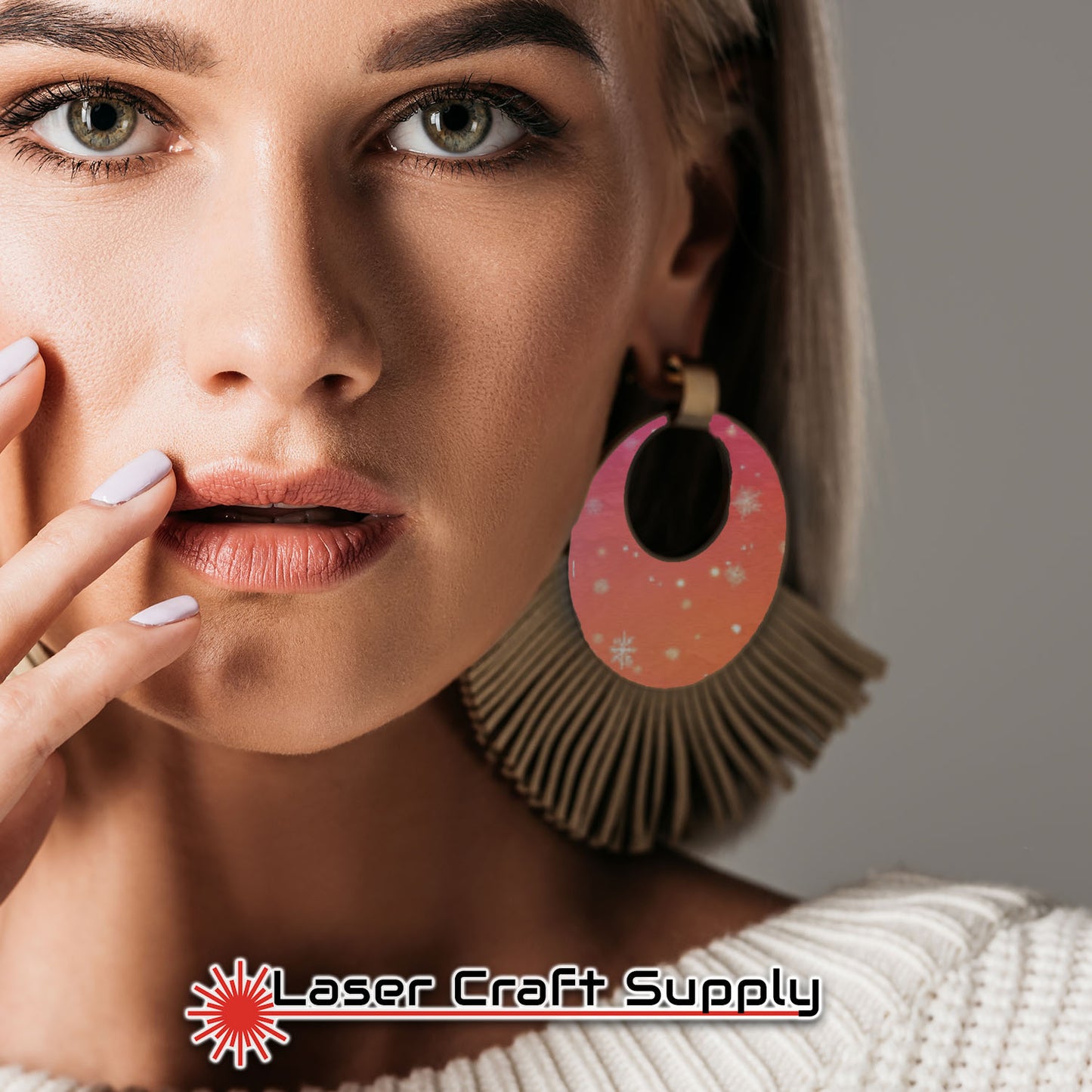 Creative Cast Acrylics - Sun Kissed Snowflakes